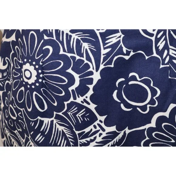 Talbots Navy & White‎ Floral Print High-Waisted Side Button Skirt Size 6 Petite - Picture 5 of 12